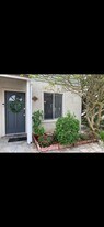 782 8th Ave S in Jacksonville Beach, FL - Building Photo