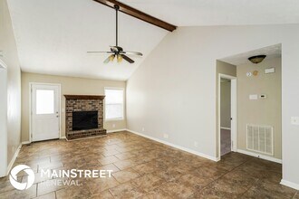 1921 Treeview Dr in Nashville, TN - Foto de edificio - Building Photo