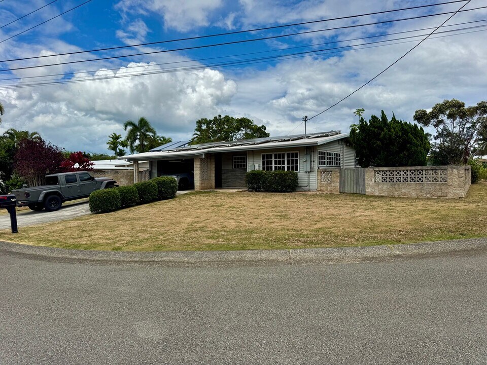 505 Uluhala St in Kailua, HI - Building Photo