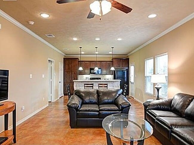 3380 Keefer Loop in College Station, TX - Building Photo - Building Photo