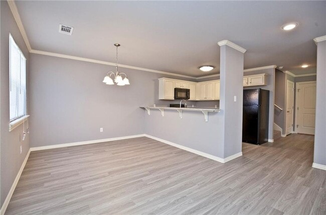 1255 N Rupple Rd in Fayetteville, AR - Building Photo - Building Photo