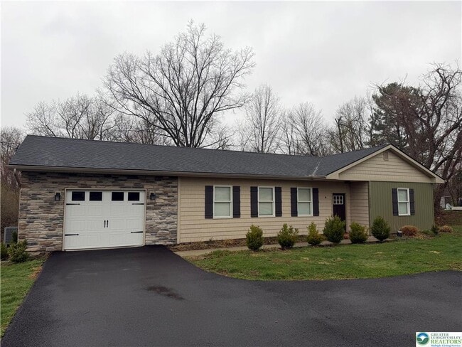 7120 Suter Rd in Coopersburg, PA - Building Photo - Building Photo