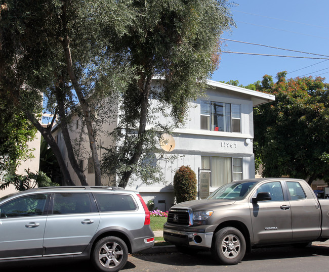 Rochester Gardens in Los Angeles, CA - Building Photo - Building Photo