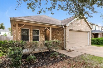 3510 Aztec Wood Dr in Houston, TX - Building Photo - Building Photo