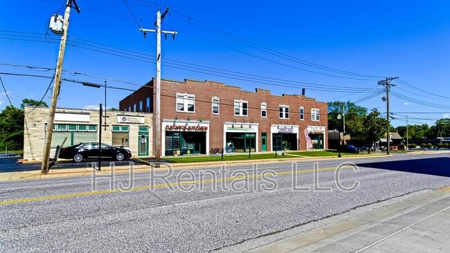252 S Florissant Rd in Ferguson, MO - Building Photo - Building Photo