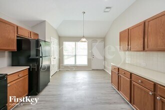 17111 Cutter Way in Crosby, TX - Building Photo - Building Photo