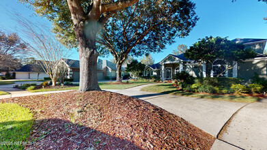 10175 Bishop Lake Rd W in Jacksonville, FL - Building Photo - Building Photo