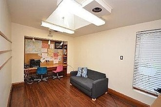 218 Jane St in Toronto, ON - Building Photo - Building Photo