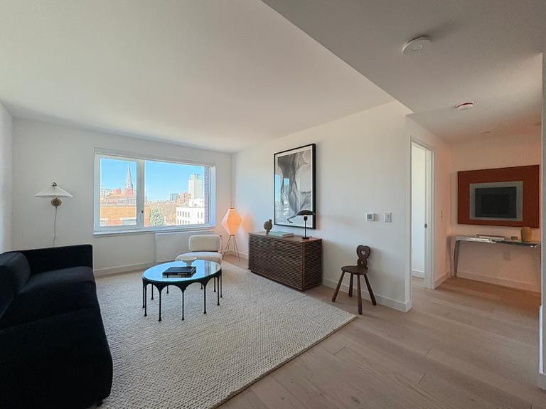 2-33-33 50th Ave in Queens, NY - Building Photo