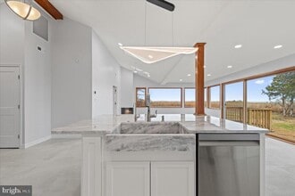 1345 Ellicott Ave in Deale, MD - Building Photo - Building Photo