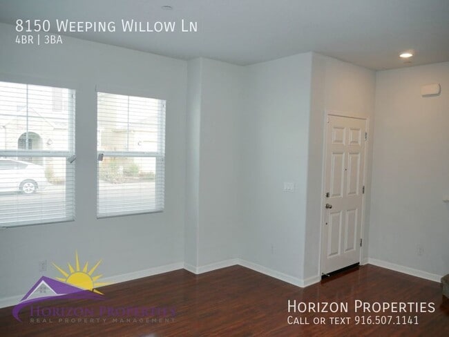 8150 Weeping Willow Ln in Sacramento, CA - Building Photo - Building Photo