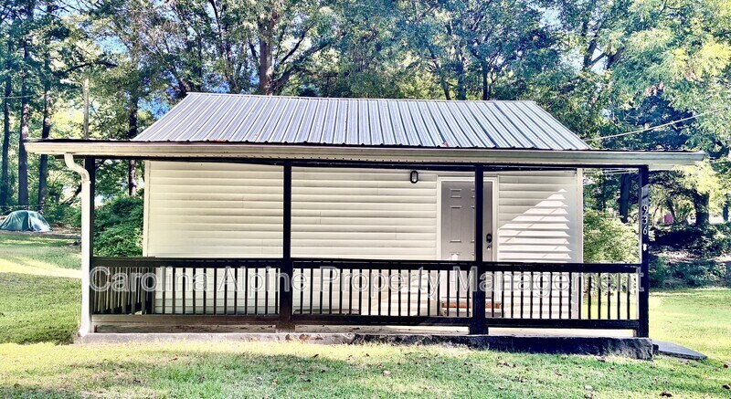 936 Bond Ave in Gastonia, NC - Building Photo