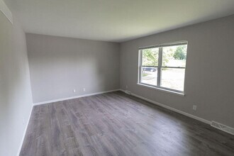 1321 S Roseta Ave in Columbia, MO - Building Photo - Building Photo