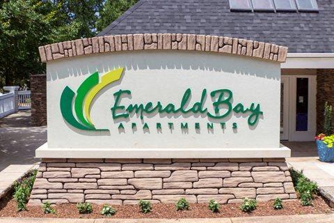 Emerald Bay in Charlotte, NC - Foto de edificio - Building Photo