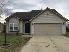 1538 Green Spring Way in Greenwood, IN - Building Photo