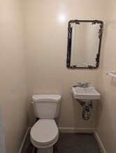 204 Carolyn Ave in Woodbridge Township, NJ - Building Photo - Building Photo