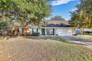 102 Silverton Rd in Pooler, GA - Building Photo