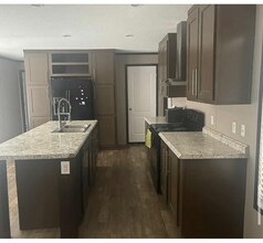 911 Little Ln in Shepherd, TX - Building Photo - Building Photo