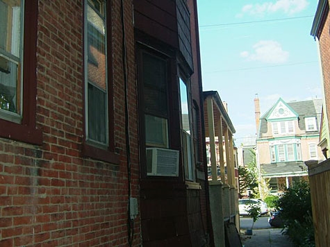 908 S 47th St in Philadelphia, PA - Foto de edificio