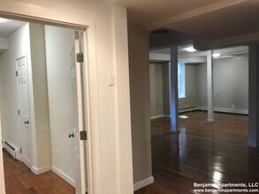 74 Brainerd Rd, Unit b in Boston, MA - Building Photo - Building Photo