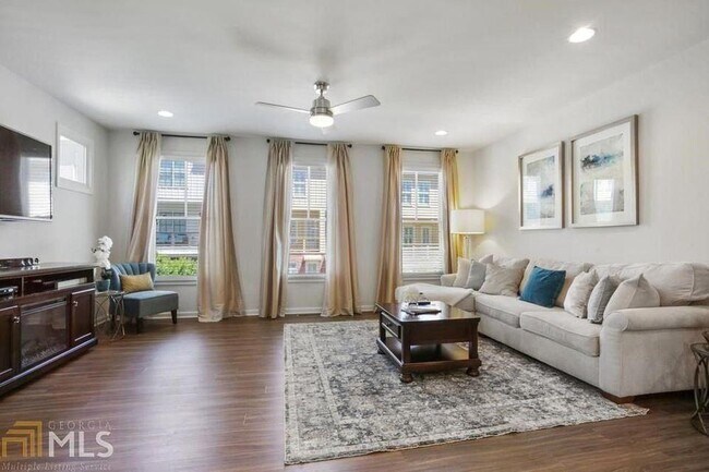 760 Winton Way in Atlanta, GA - Building Photo - Building Photo