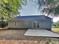 404 Flaherty Ave photo'