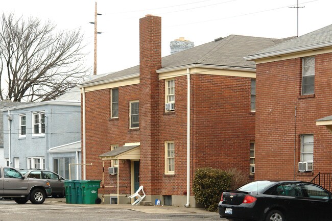 208 Breckenridge Ln in Louisville, KY - Foto de edificio - Building Photo