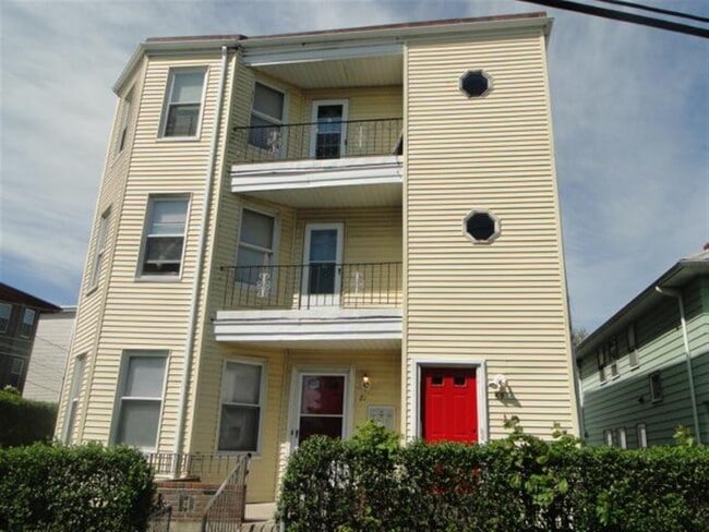 71 Winchester St, Unit 1