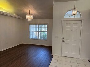 1435 NW 100th Terrace in Gainesville, FL - Foto de edificio - Building Photo