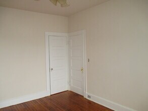 902 W 37th St in Baltimore, MD - Building Photo - Building Photo