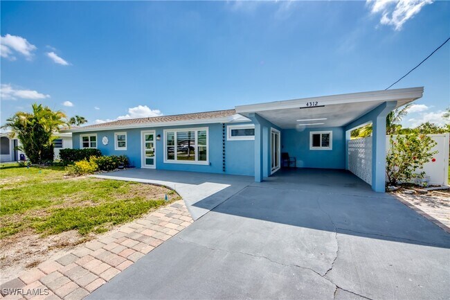 property at 4312 S Pacific Cir