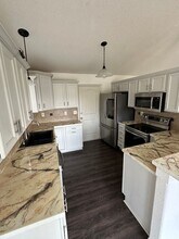 207 Stone Path in Derby, KS - Building Photo - Building Photo