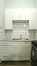 417 W Stone Ave in Addison, IL - Building Photo - Building Photo