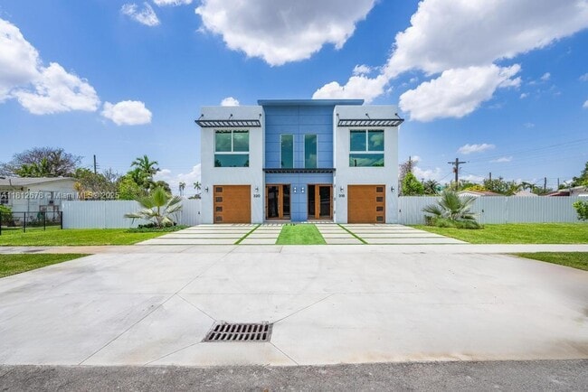 property at 320 Florida Blvd