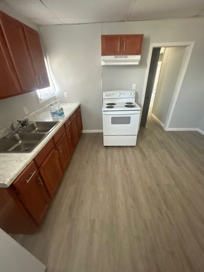 413 S Jackson St in South Bend, IN - Building Photo - Building Photo