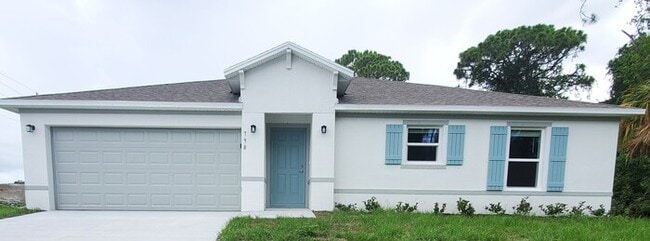 property at 798 San Filippo Dr SE