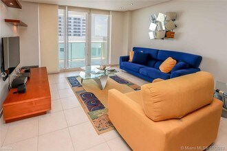 5001 Collins Ave-Unit -# 16 in Miami Beach, FL - Building Photo - Building Photo