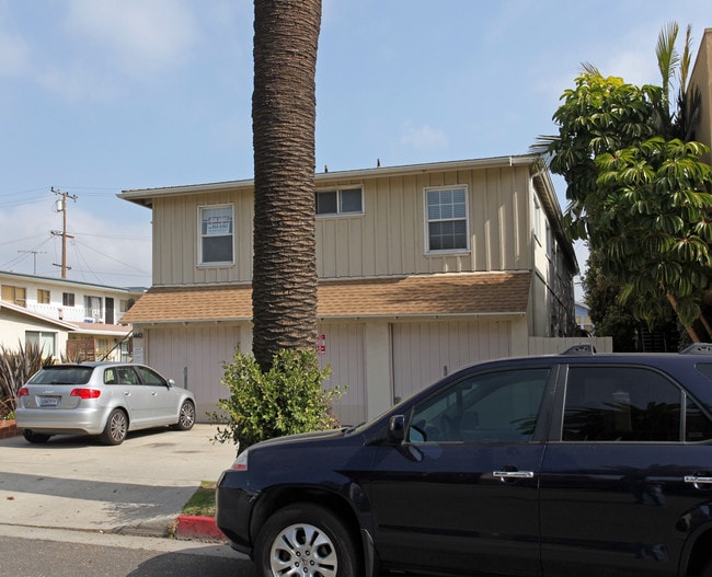 1443 9th St in Santa Monica, CA - Building Photo - Building Photo