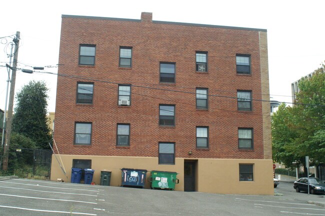 Grex Apartments in Seattle, WA - Building Photo - Building Photo