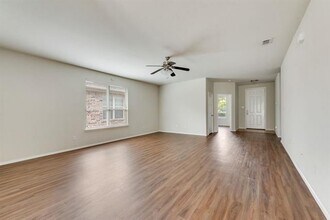 1733 Oak Glen Dr in Wylie, TX - Building Photo - Building Photo