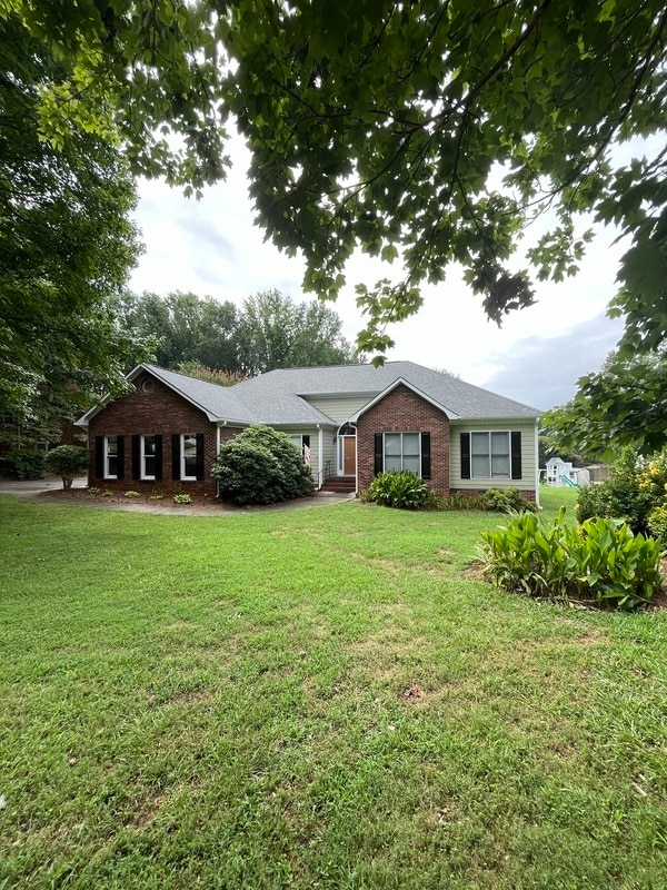 2234 Londonderry Dr in Gastonia, NC - Building Photo - Building Photo