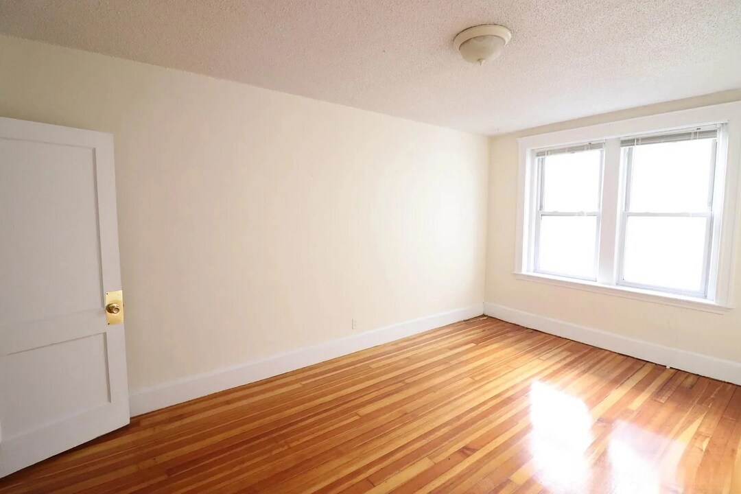 11 Barrows St, Unit 01 Photo