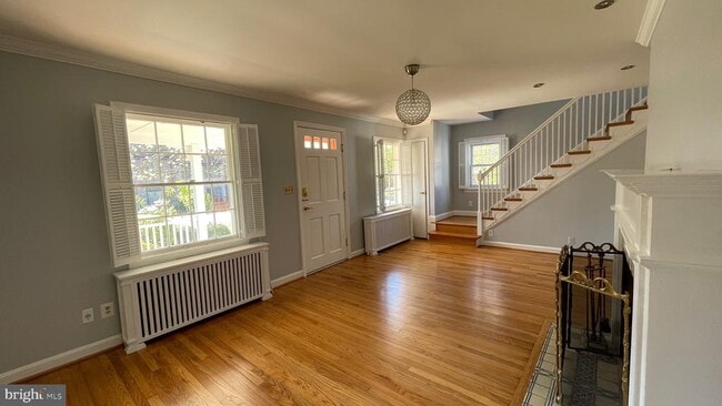 10130 Blake Ln in Oakton, VA - Building Photo - Building Photo