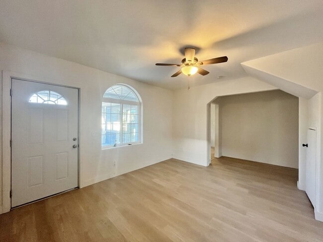 3965 Newton Ave in San Diego, CA - Building Photo - Building Photo