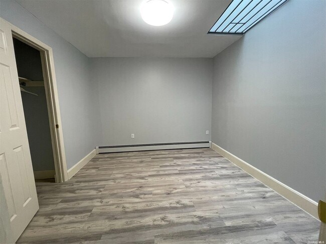 99-11 37th Ave-Unit -2F in Queens, NY - Building Photo - Building Photo