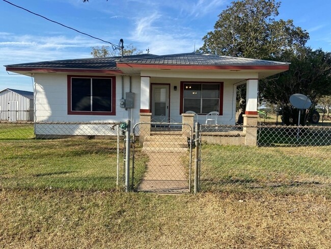 property at 500 Greasy Bend Rd