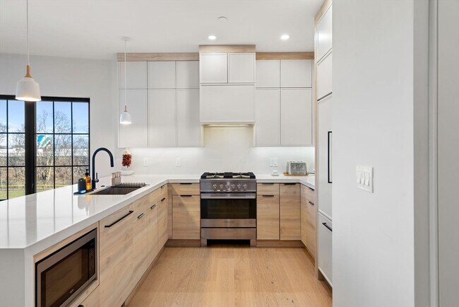 4 Payne St in Boston, MA - Building Photo - Building Photo