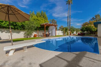 1948 E Jeanine Dr in Tempe, AZ - Building Photo - Building Photo