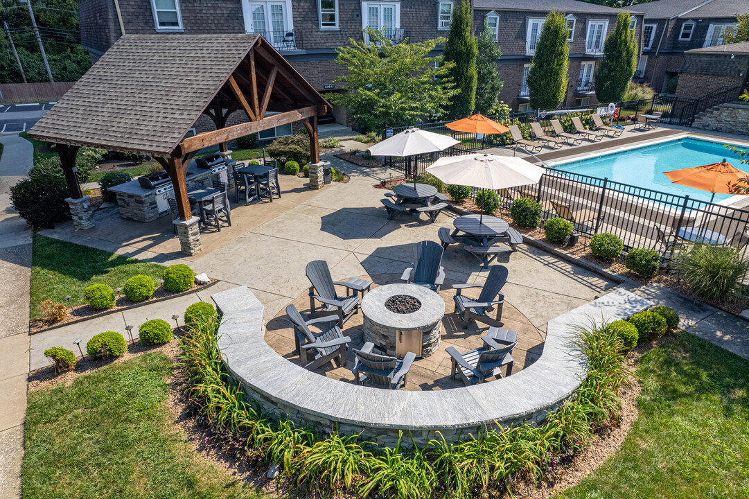 Barrel Oaks Apartments in Lexington, KY - Building Photo