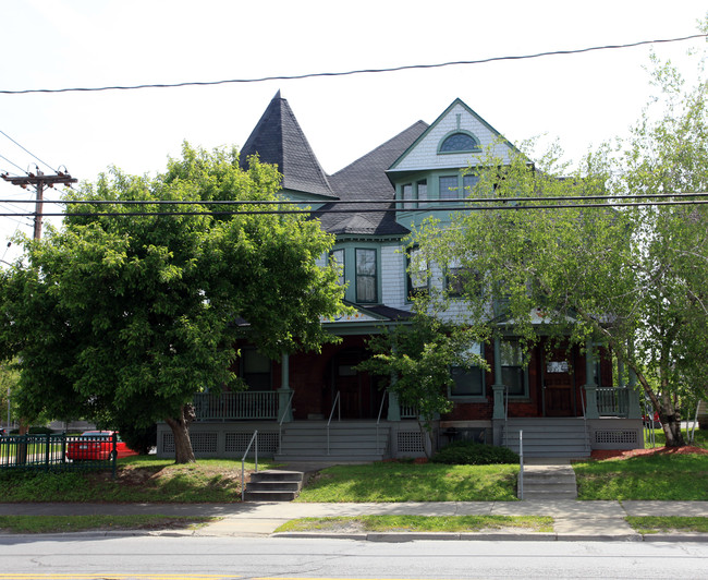 222 Front St in Binghamton, NY - Building Photo - Building Photo